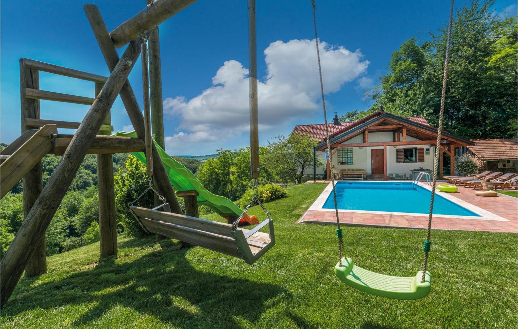 Beautiful Home In Sv,Martin Na Muri With Jacuzzi Sveti Martin Na Muri Bagian luar foto
