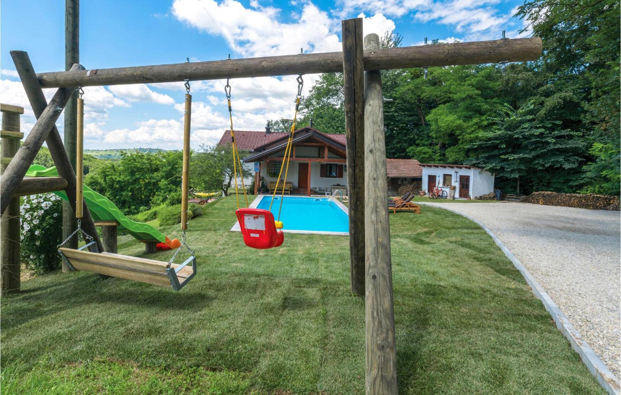 Beautiful Home In Sv,Martin Na Muri With Jacuzzi Sveti Martin Na Muri Bagian luar foto